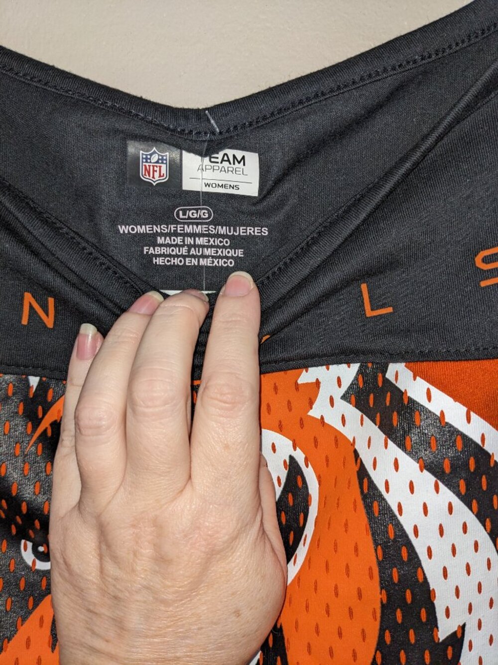 NFL NWT Bengals Boat Neck Top Sz L - Picture 2 of 4